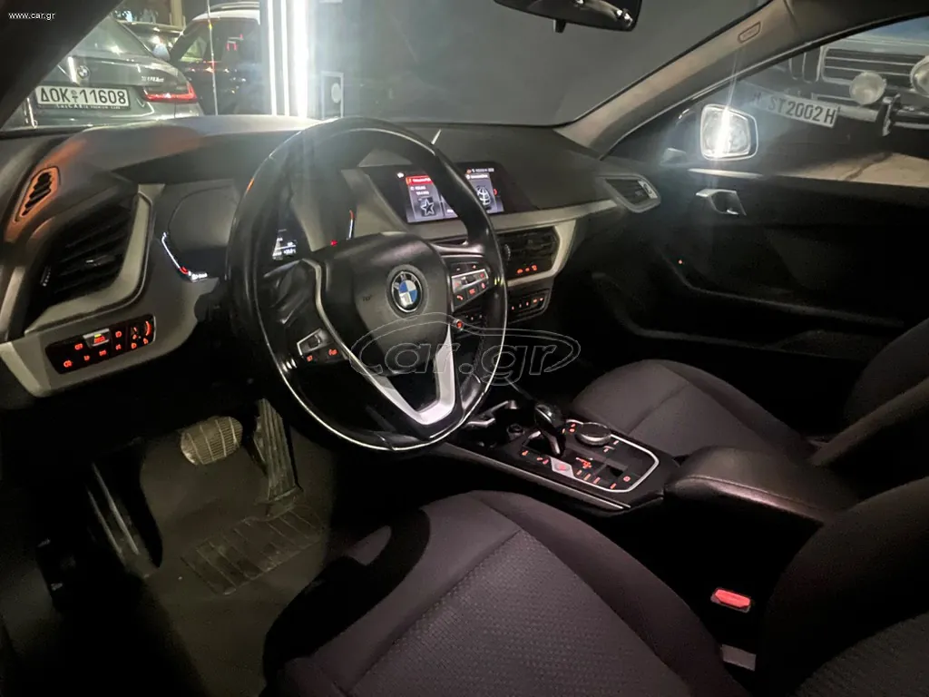 Μεταχειρισμένο BMW 116d F40 Diesel Auto - φωτογραφία 5 - LasCARis Premium Cars Θεσσαλονίκη
