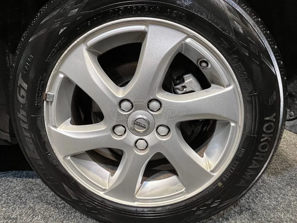 Μεταχειρισμένο VOLVO V40 CROSS COUNTRY 2019 - φωτογραφία 3 - LasCARis Premium Cars Θεσσαλονίκη