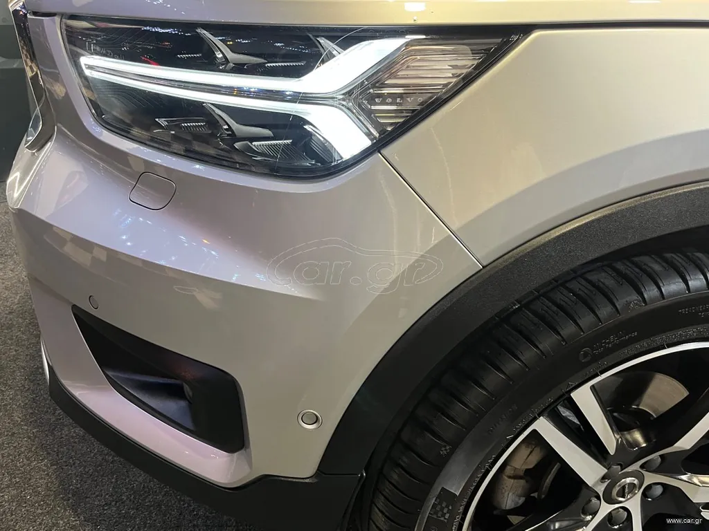 Μεταχειρισμένο VOLVO XC40 2018 - φωτογραφία 10 - LasCARis Premium Cars Θεσσαλονίκη